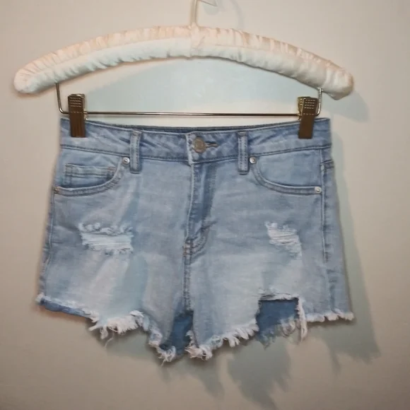 Almost Famous Light Wash Distressed High Rise Festival Shorts - Picture 2 of 9
